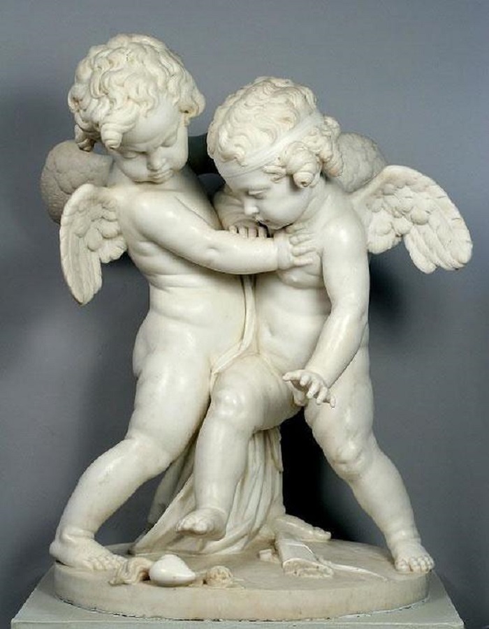 Эрот сын. Эрос и Антерос скульптура. Купидон Бог любви древней Греции. Купидон Микеланджело скульптура.